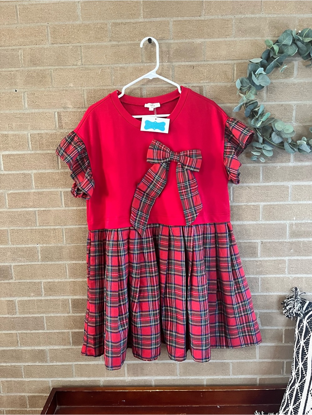 entro Red Plaid Bow Top